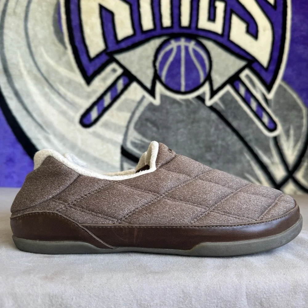 Size 11 - OLUKAI Puku'i Fleece Slippers Men's Toffee